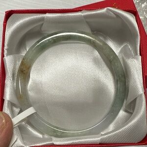 Green Jade Bangle Bracelet - Elegant Women’s Jewelry